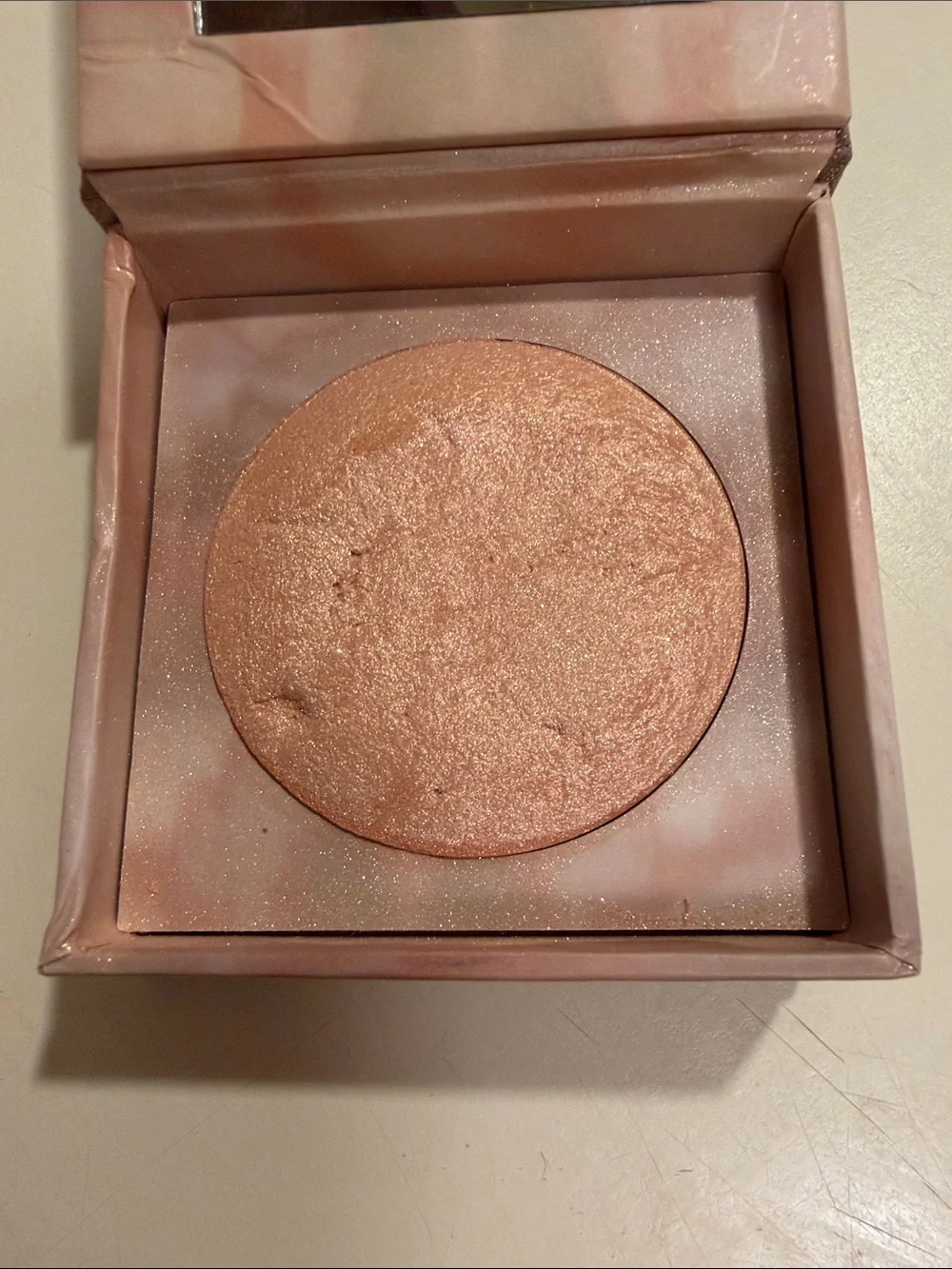 Urban Decay naked illuminated Aura